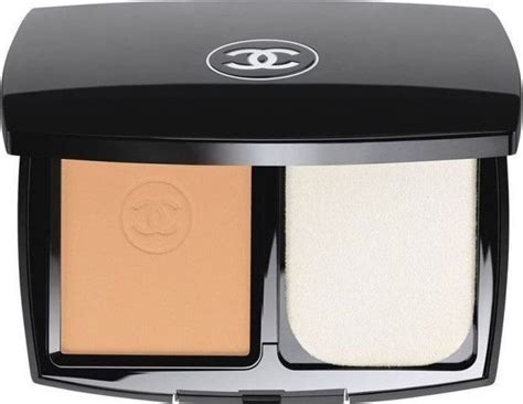 chanel compact foundation|Chanel foundation 40 beige.